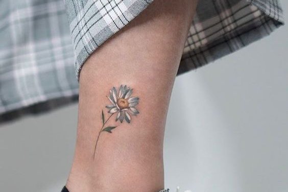 daisy tattoo