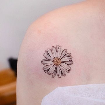 daisy tattoo