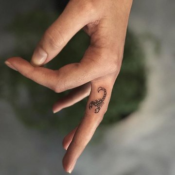 scorpion tattoo