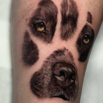 paw print tattoo
