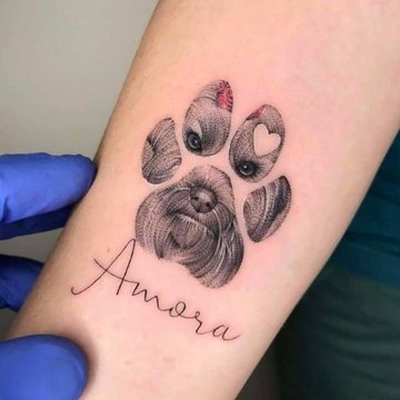 paw print tattoo
